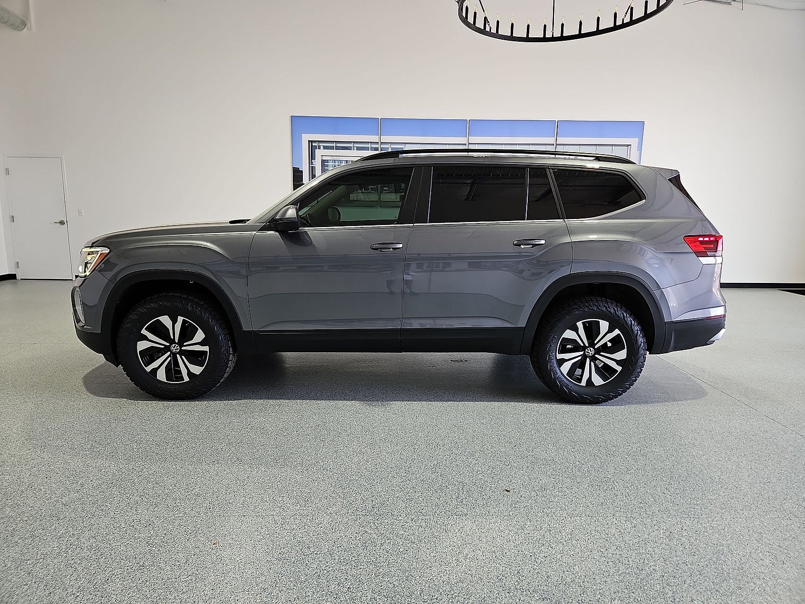 2024 Volkswagen Atlas 2.0T SE