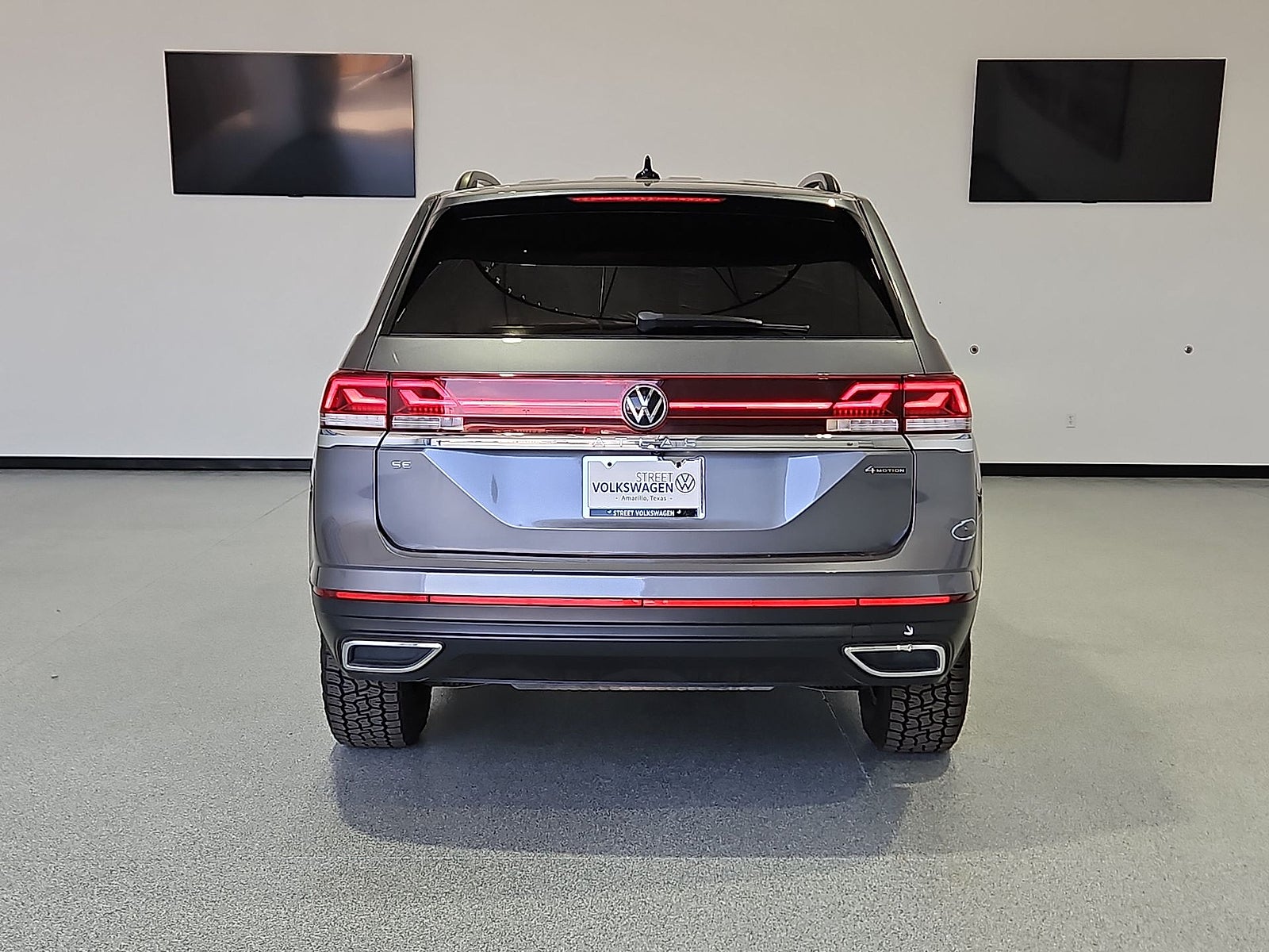 2024 Volkswagen Atlas 2.0T SE