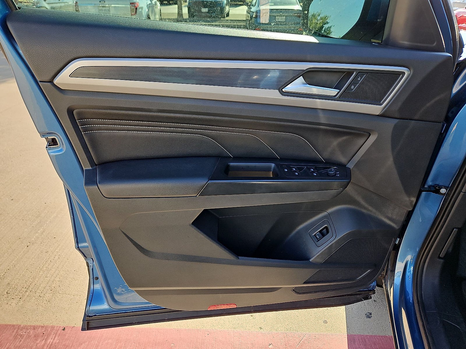 2020 Volkswagen Atlas Cross Sport 2.0T SEL