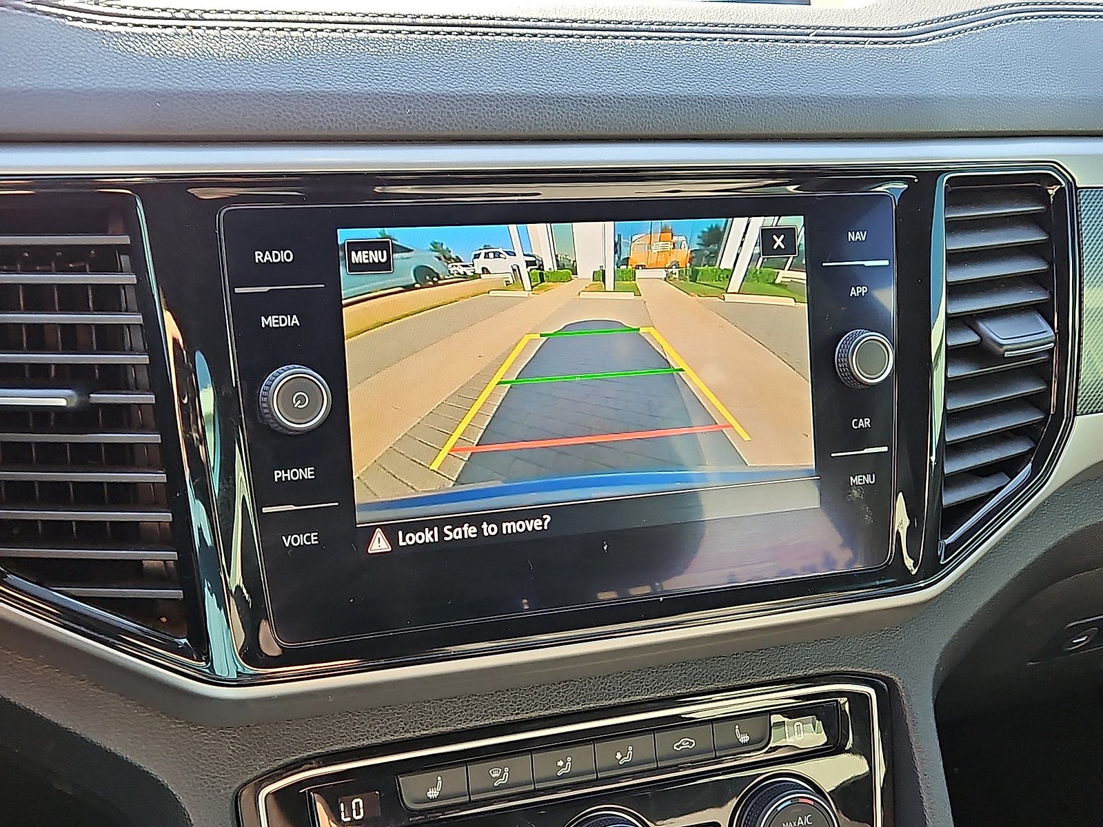 2020 Volkswagen Atlas Cross Sport 2.0T SEL