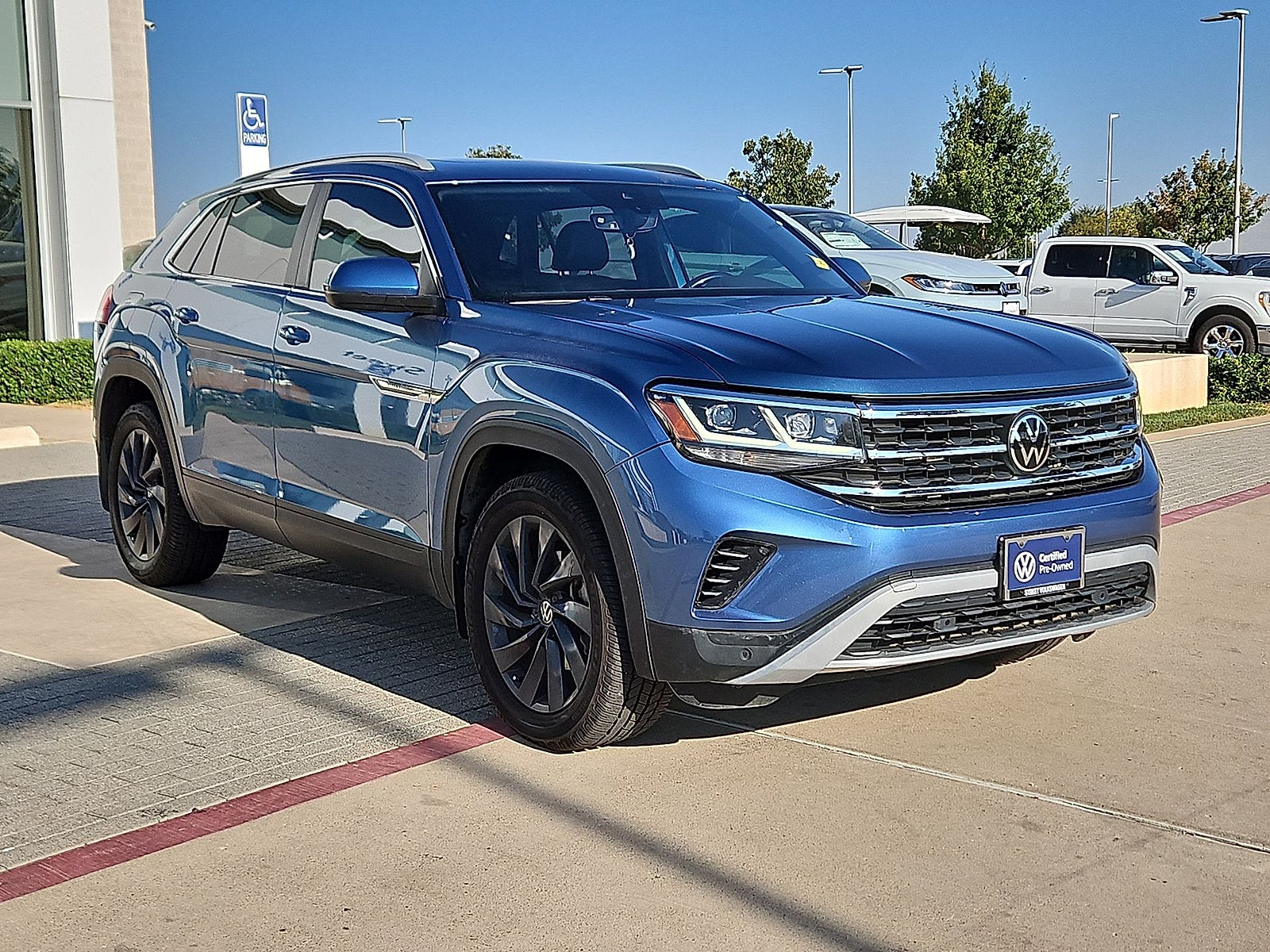 2020 Volkswagen Atlas Cross Sport 2.0T SEL