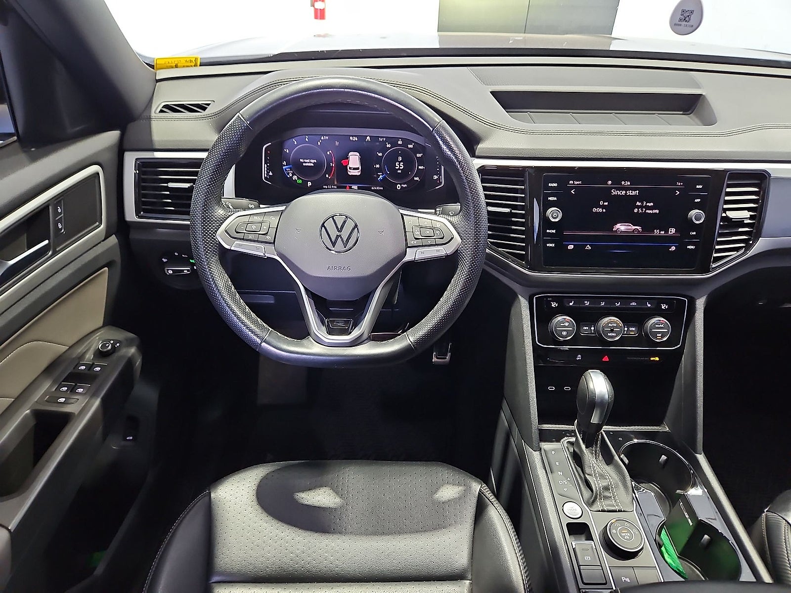 2022 Volkswagen Atlas Cross Sport 3.6L V6 SEL R-Line