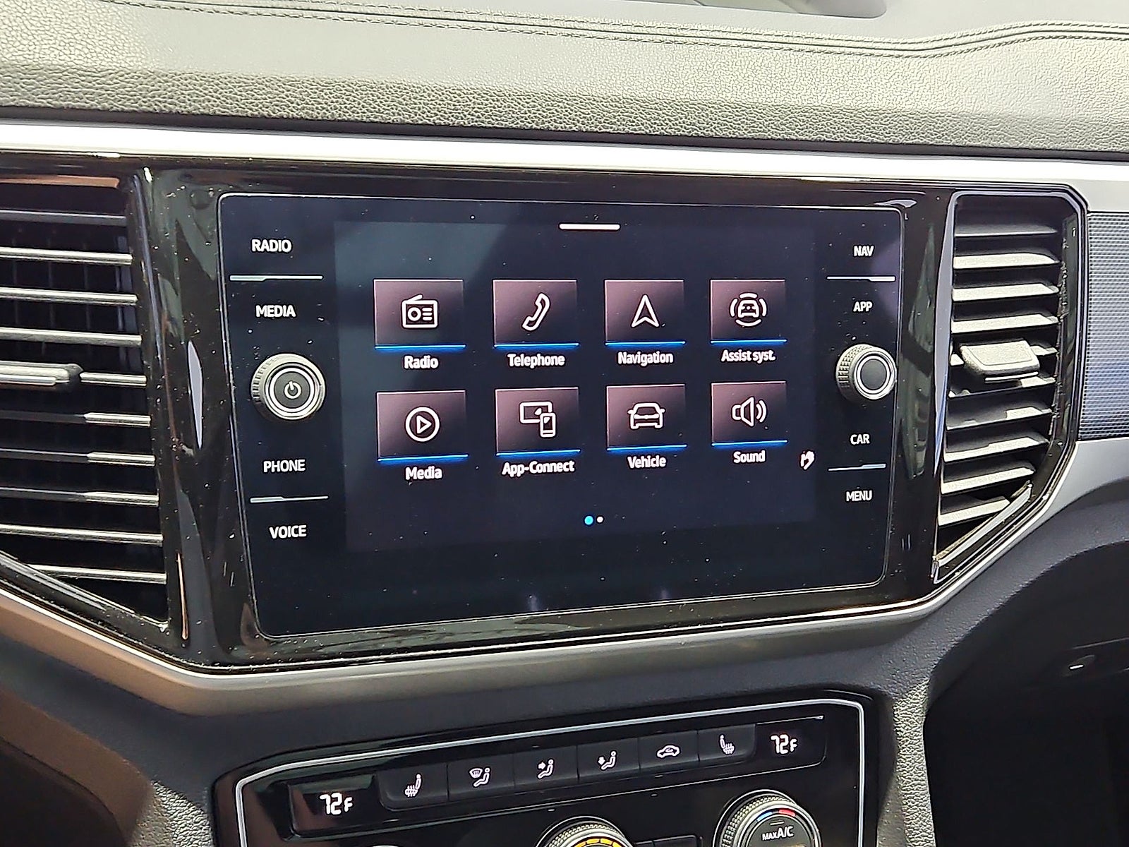 2022 Volkswagen Atlas Cross Sport 3.6L V6 SEL R-Line