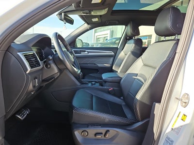 2022 Volkswagen Atlas Cross Sport 3.6L V6 SEL R-Line