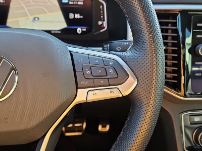 2022 Volkswagen Atlas Cross Sport 3.6L V6 SEL R-Line