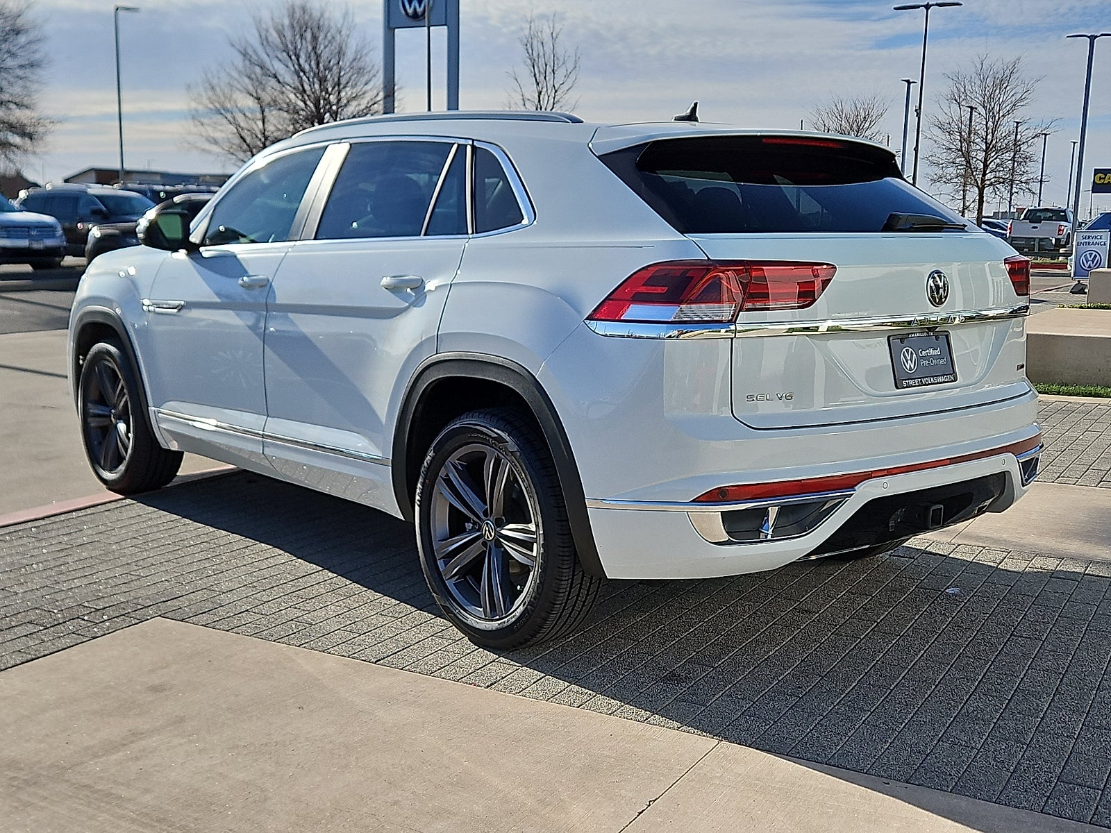 2022 Volkswagen Atlas Cross Sport 3.6L V6 SEL R-Line