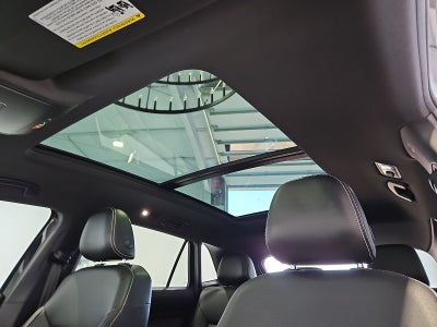 2022 Volkswagen Atlas Cross Sport 3.6L V6 SEL R-Line