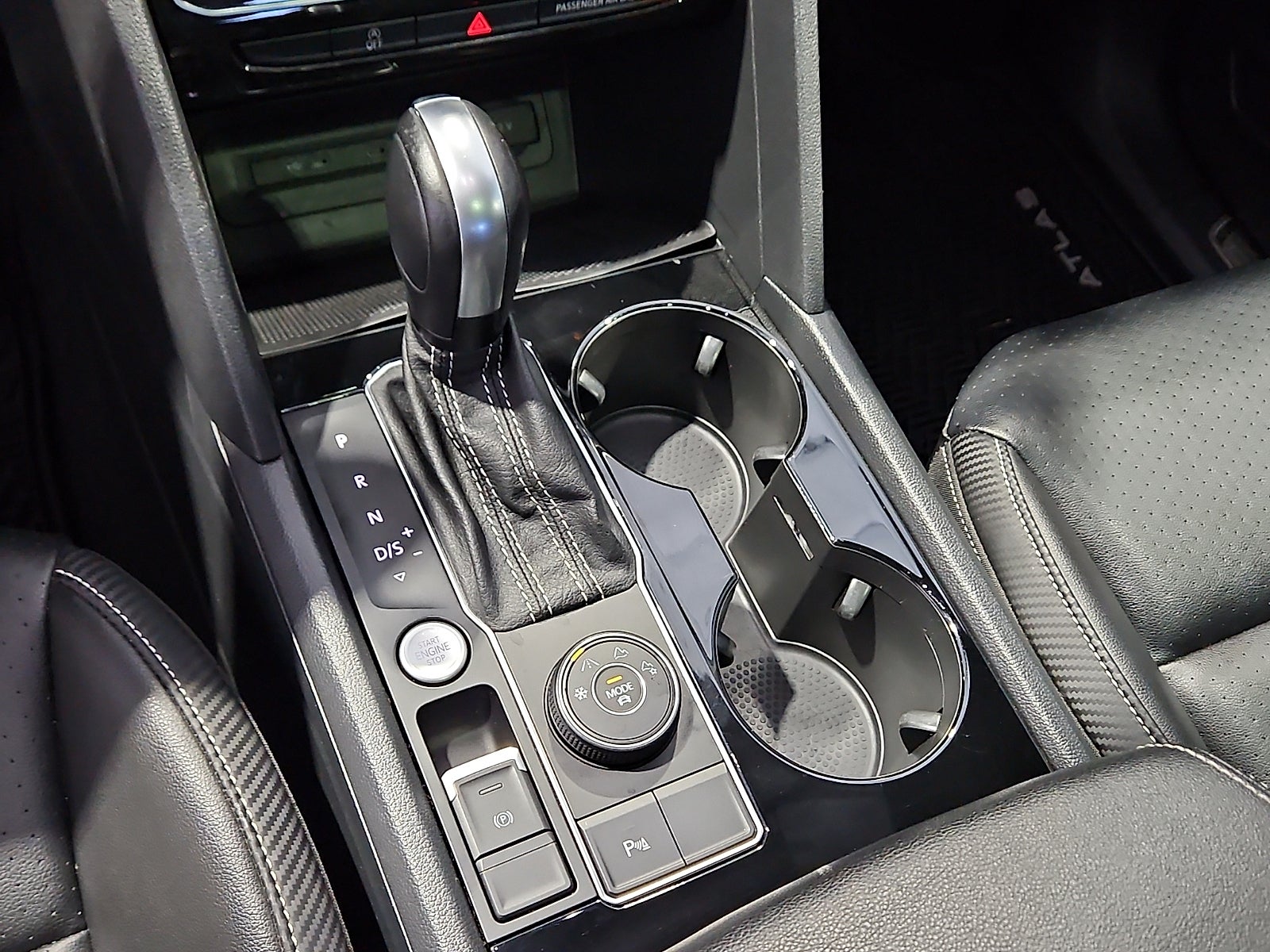 2022 Volkswagen Atlas Cross Sport 3.6L V6 SEL R-Line