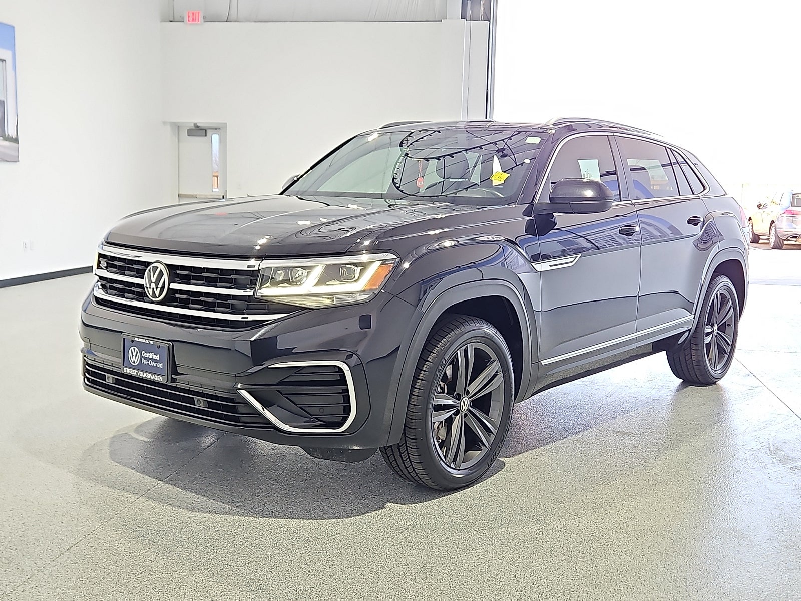 2022 Volkswagen Atlas Cross Sport 3.6L V6 SEL R-Line