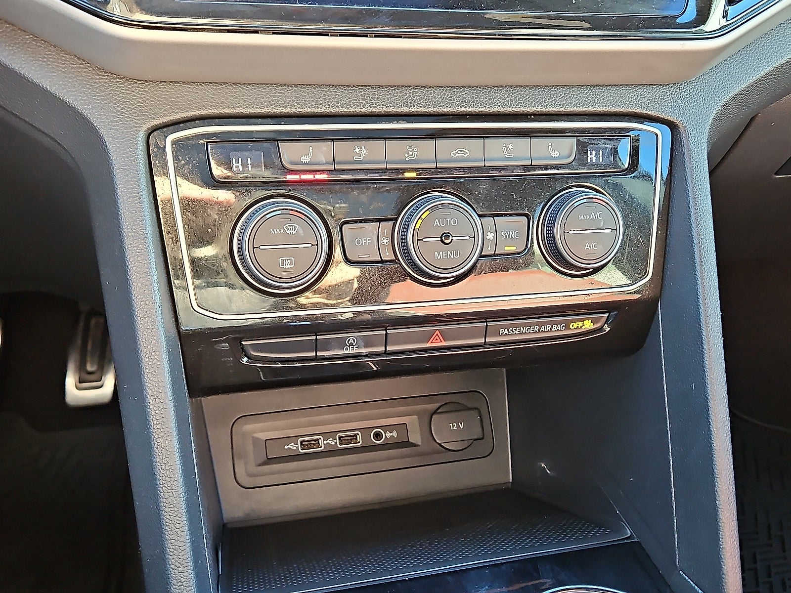 2020 Volkswagen Atlas Cross Sport 3.6L V6 SEL Premium R-Line 4Motion