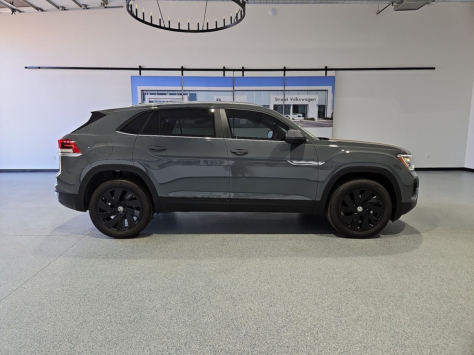2026 Volkswagen Atlas Cross Sport SE with Technology