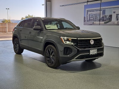 2026 Volkswagen Atlas Cross Sport SE with Technology