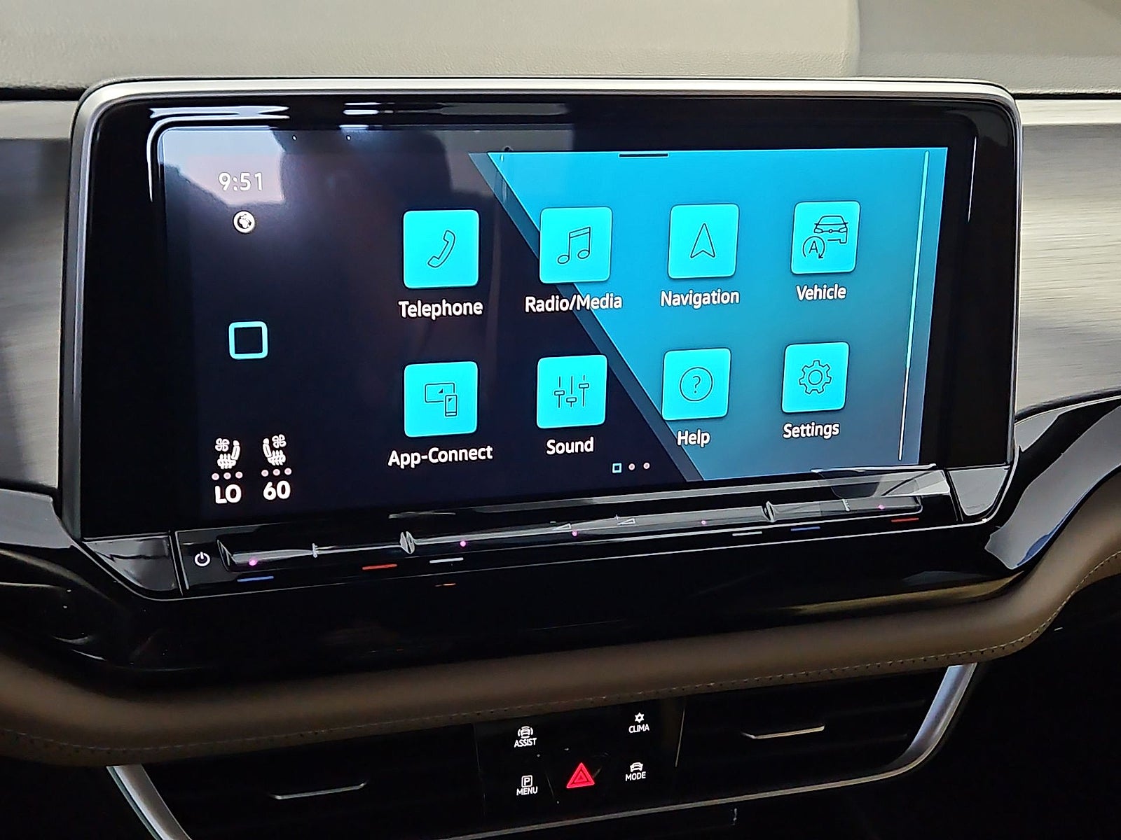 2026 Volkswagen Atlas Cross Sport SE with Technology