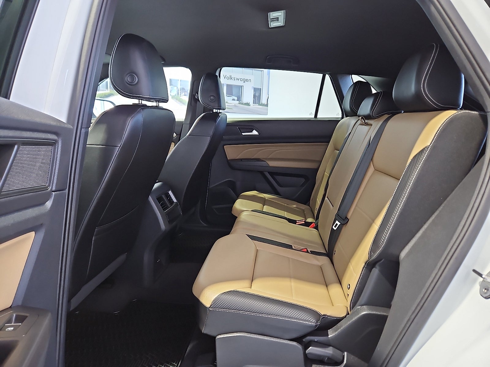 2023 Volkswagen Atlas Cross Sport 2.0T SE w/Technology