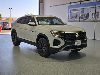 2026 Volkswagen Atlas Cross Sport SE with Technology