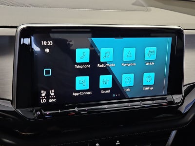 2026 Volkswagen Atlas Cross Sport SE with Technology