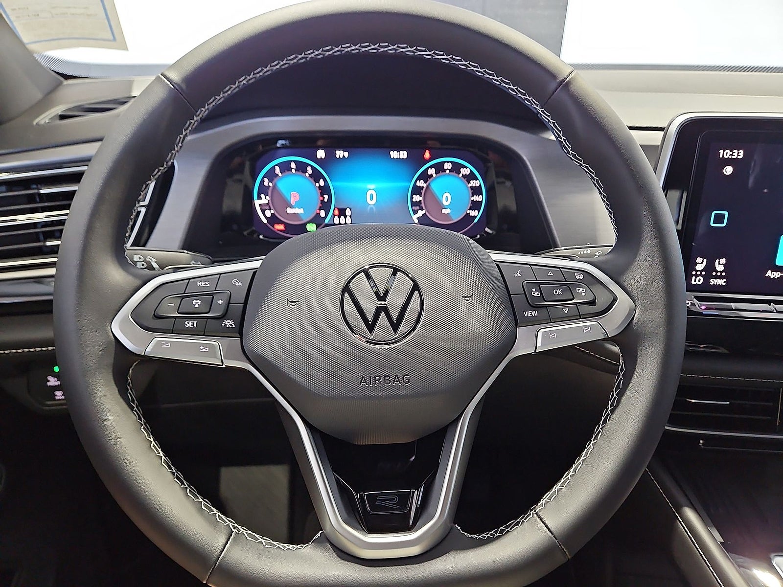 2026 Volkswagen Atlas Cross Sport SE with Technology