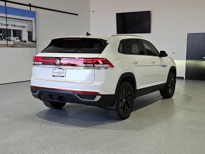 2026 Volkswagen Atlas Cross Sport SE with Technology