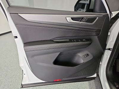 2026 Volkswagen Atlas Cross Sport SE with Technology