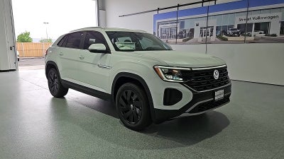 2026 Volkswagen Atlas Cross Sport SE with Technology