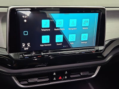 2026 Volkswagen Atlas Cross Sport SE with Technology