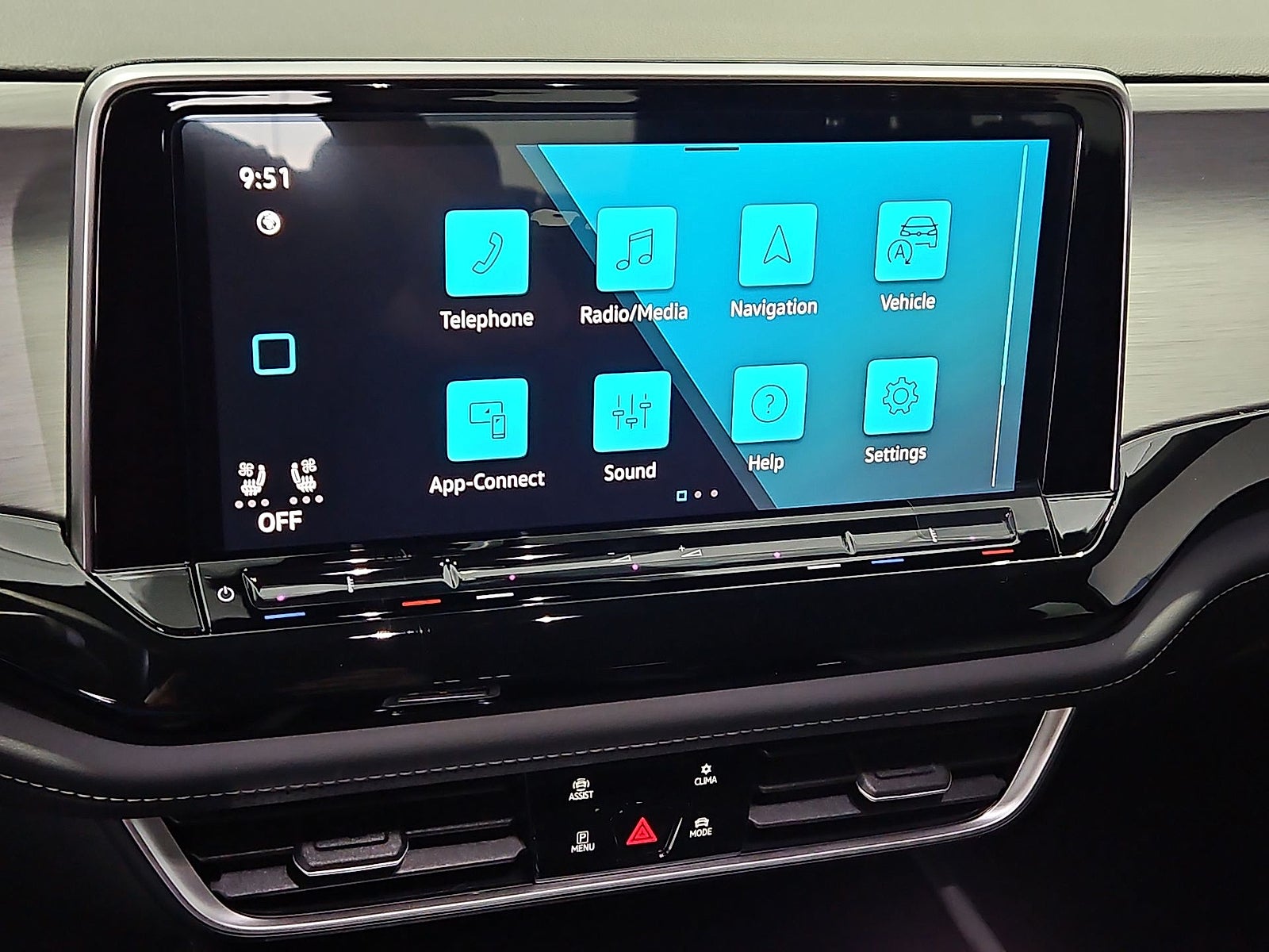2026 Volkswagen Atlas Cross Sport SE with Technology