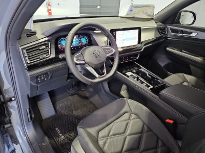 2026 Volkswagen Atlas Cross Sport SE with Technology