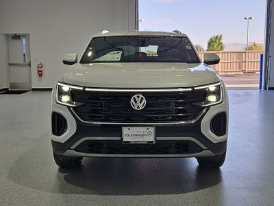 2026 Volkswagen Atlas Cross Sport SE with Technology