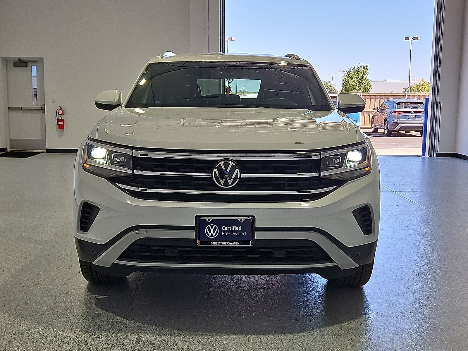 2023 Volkswagen Atlas Cross Sport 3.6L V6 SE w/Technology