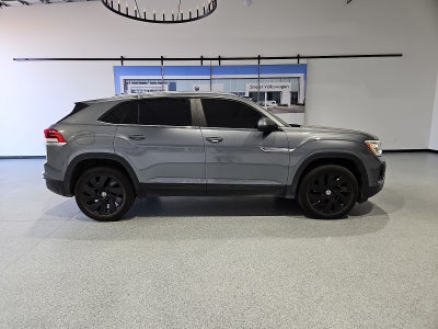 2024 Volkswagen Atlas Cross Sport 2.0T SE w/Technology