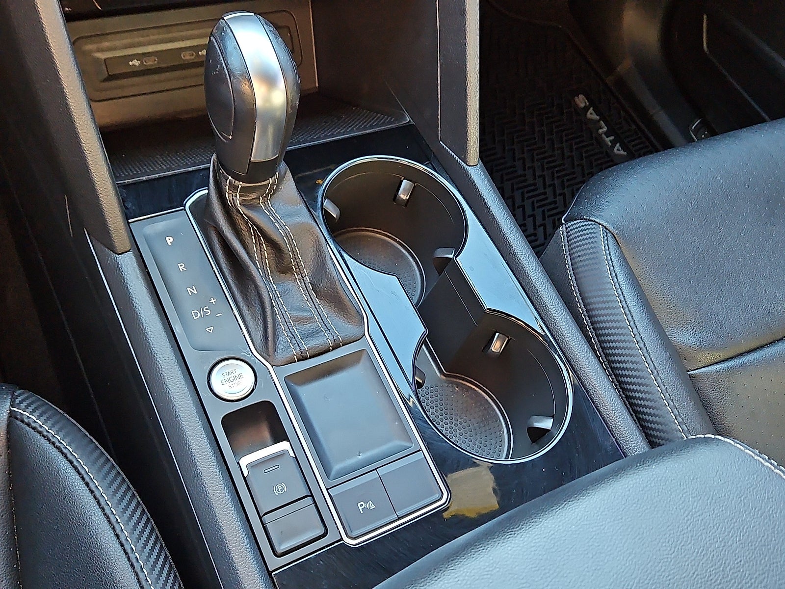 2023 Volkswagen Atlas Cross Sport 3.6L V6 SE w/Technology