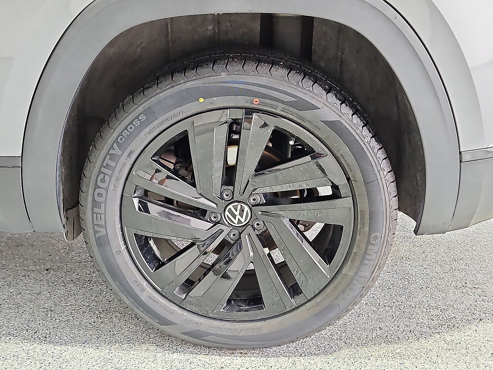 2023 Volkswagen Atlas Cross Sport 3.6L V6 SE w/Technology