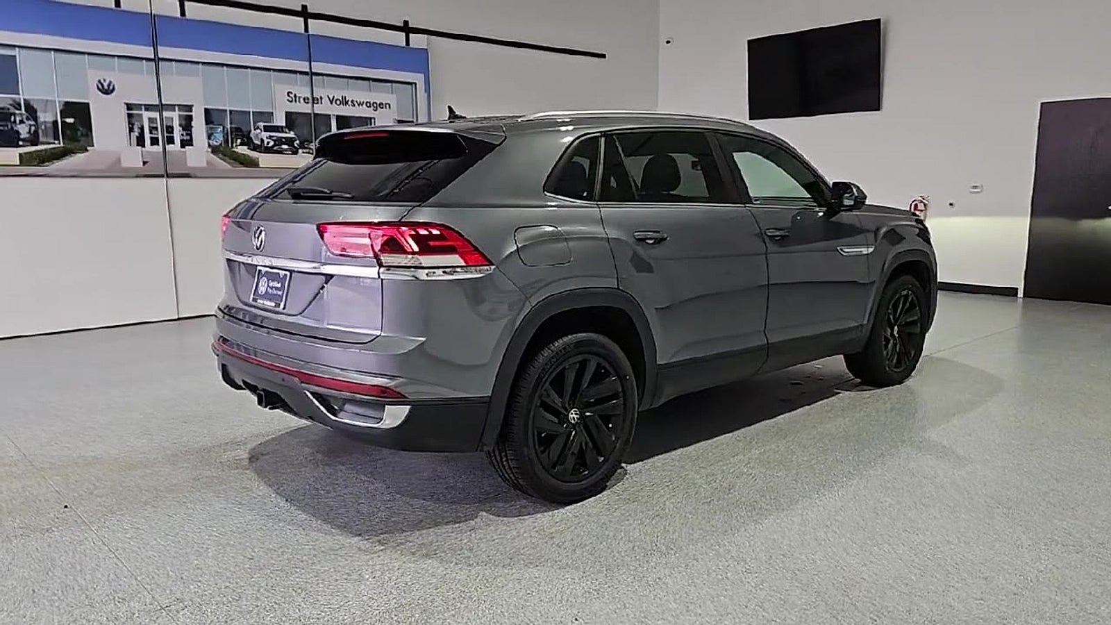 2023 Volkswagen Atlas Cross Sport 3.6L V6 SE w/Technology