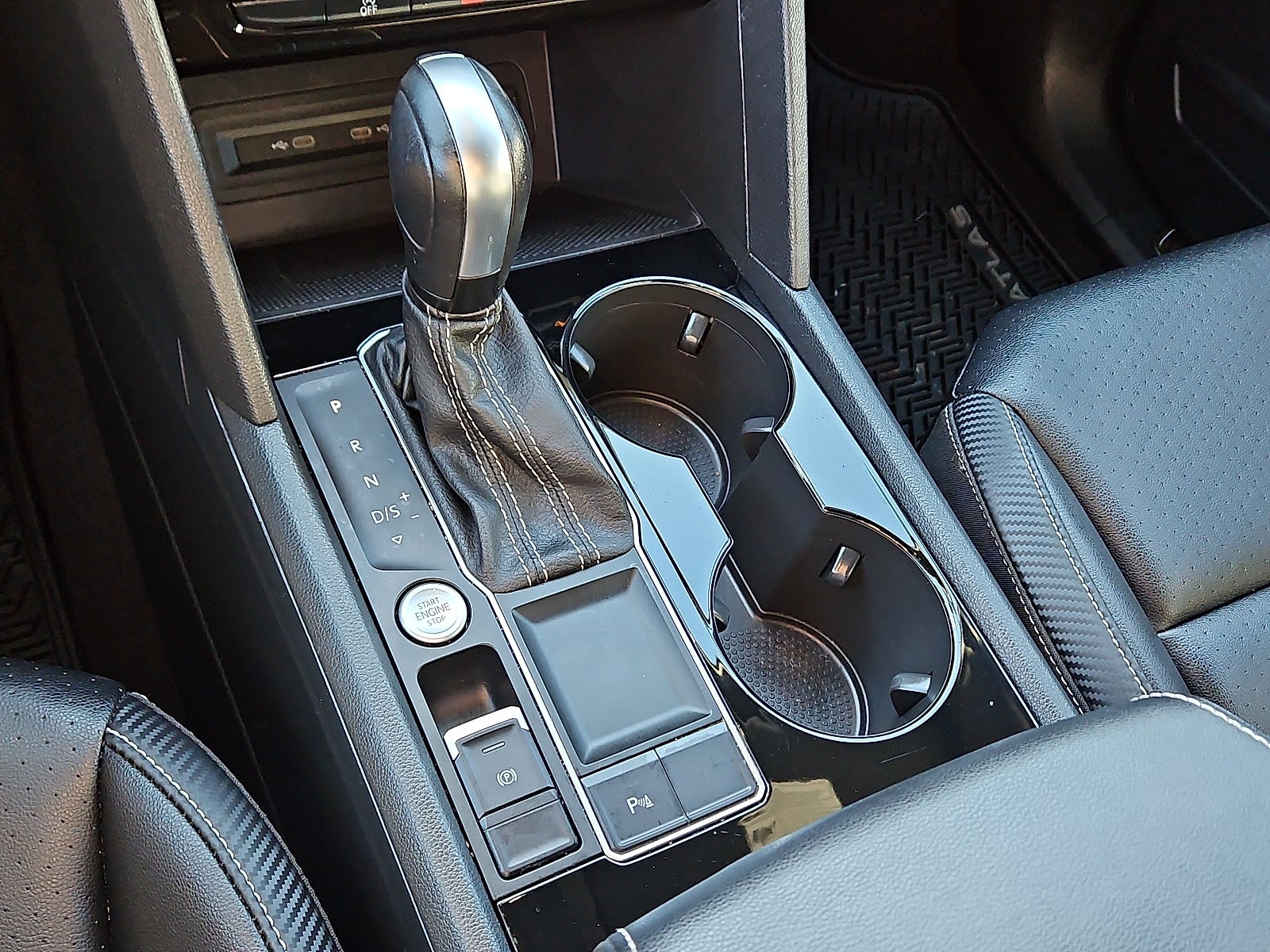 2022 Volkswagen Atlas Cross Sport 3.6L V6 SE w/Technology