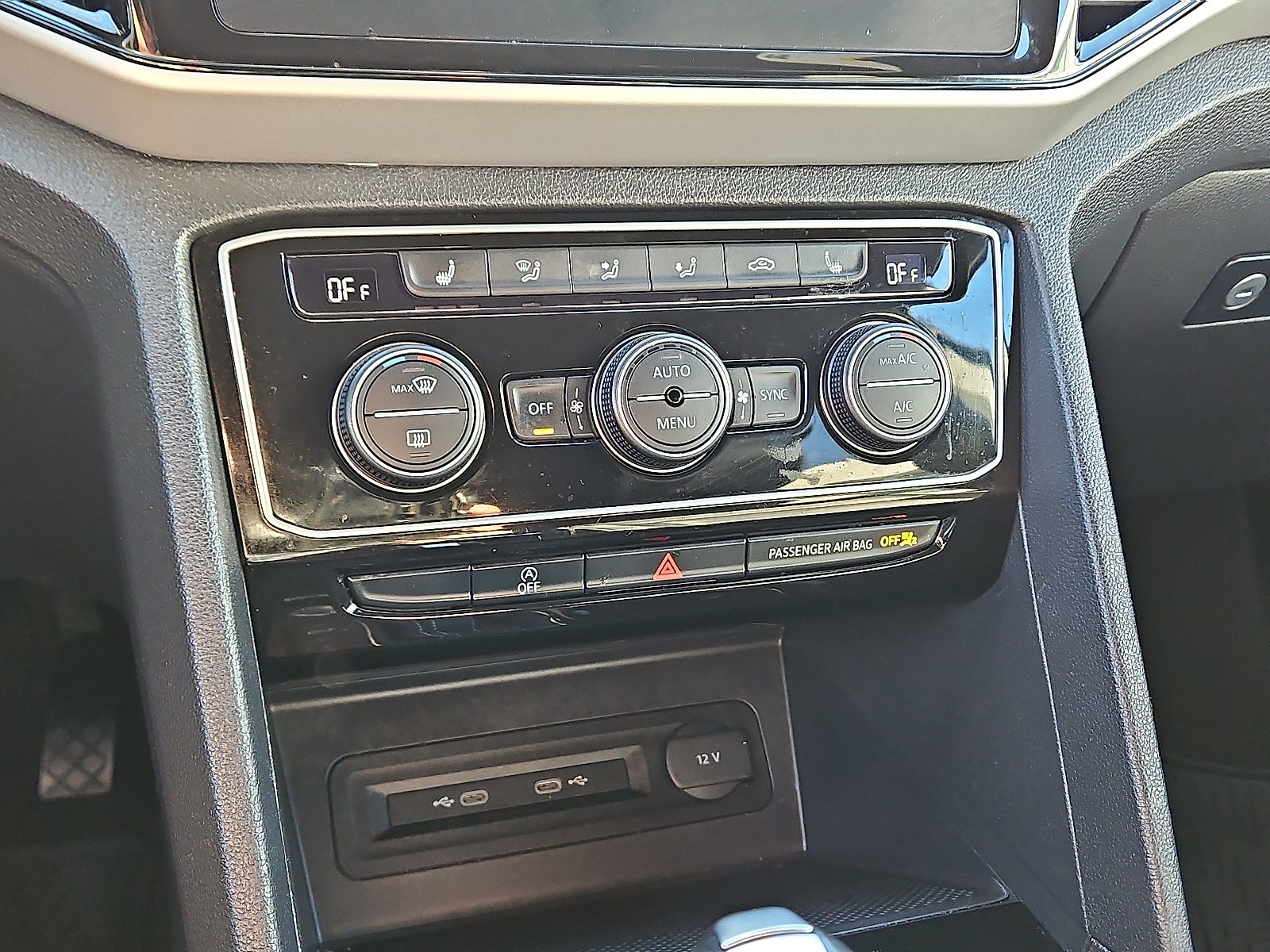 2022 Volkswagen Atlas Cross Sport 3.6L V6 SE w/Technology