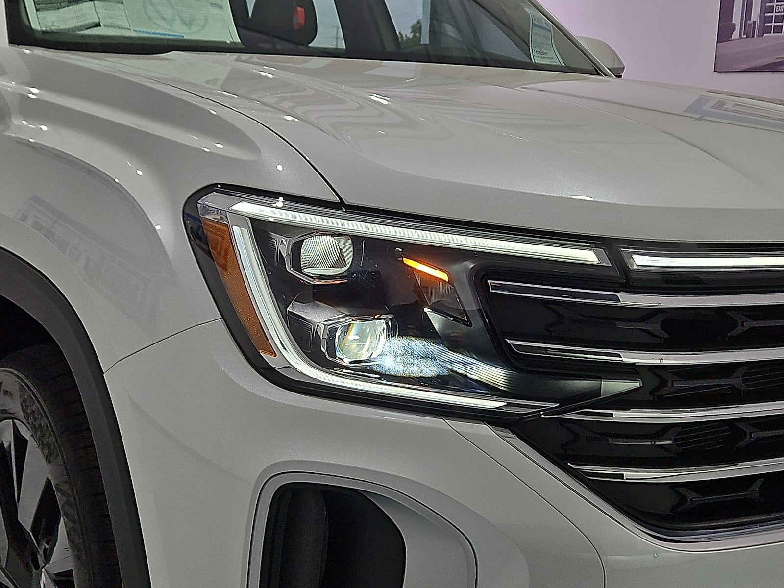2026 Volkswagen Atlas SE with Technology