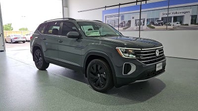 2026 Volkswagen Atlas SE with Technology