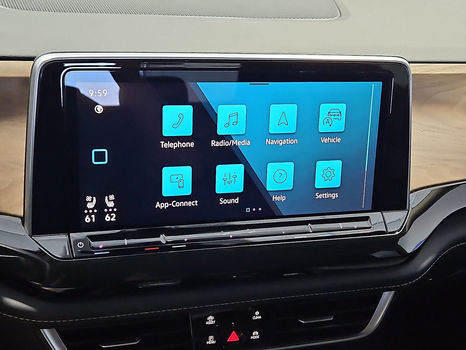 2026 Volkswagen Atlas SE with Technology