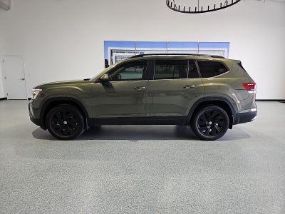 2026 Volkswagen Atlas SE with Technology
