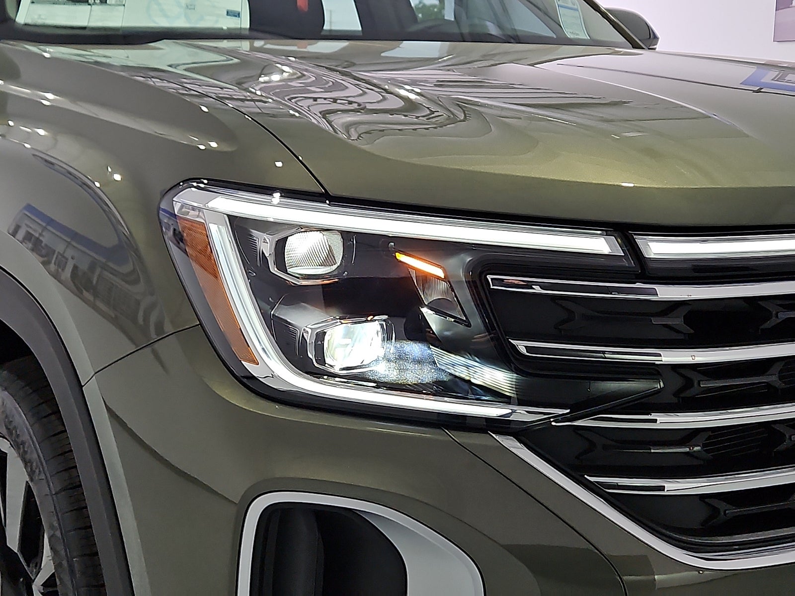2026 Volkswagen Atlas SE with Technology