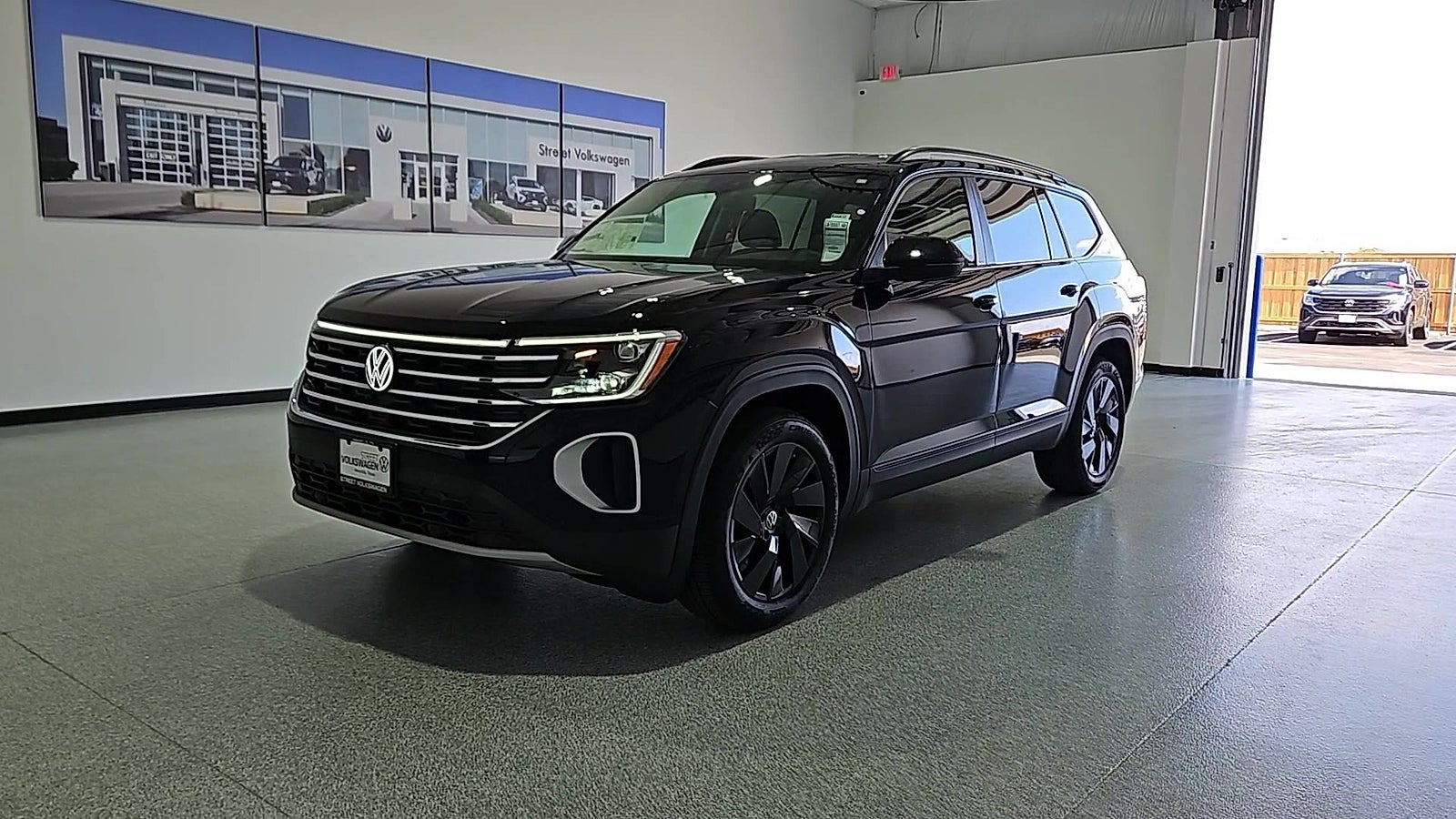 2026 Volkswagen Atlas SE with Technology