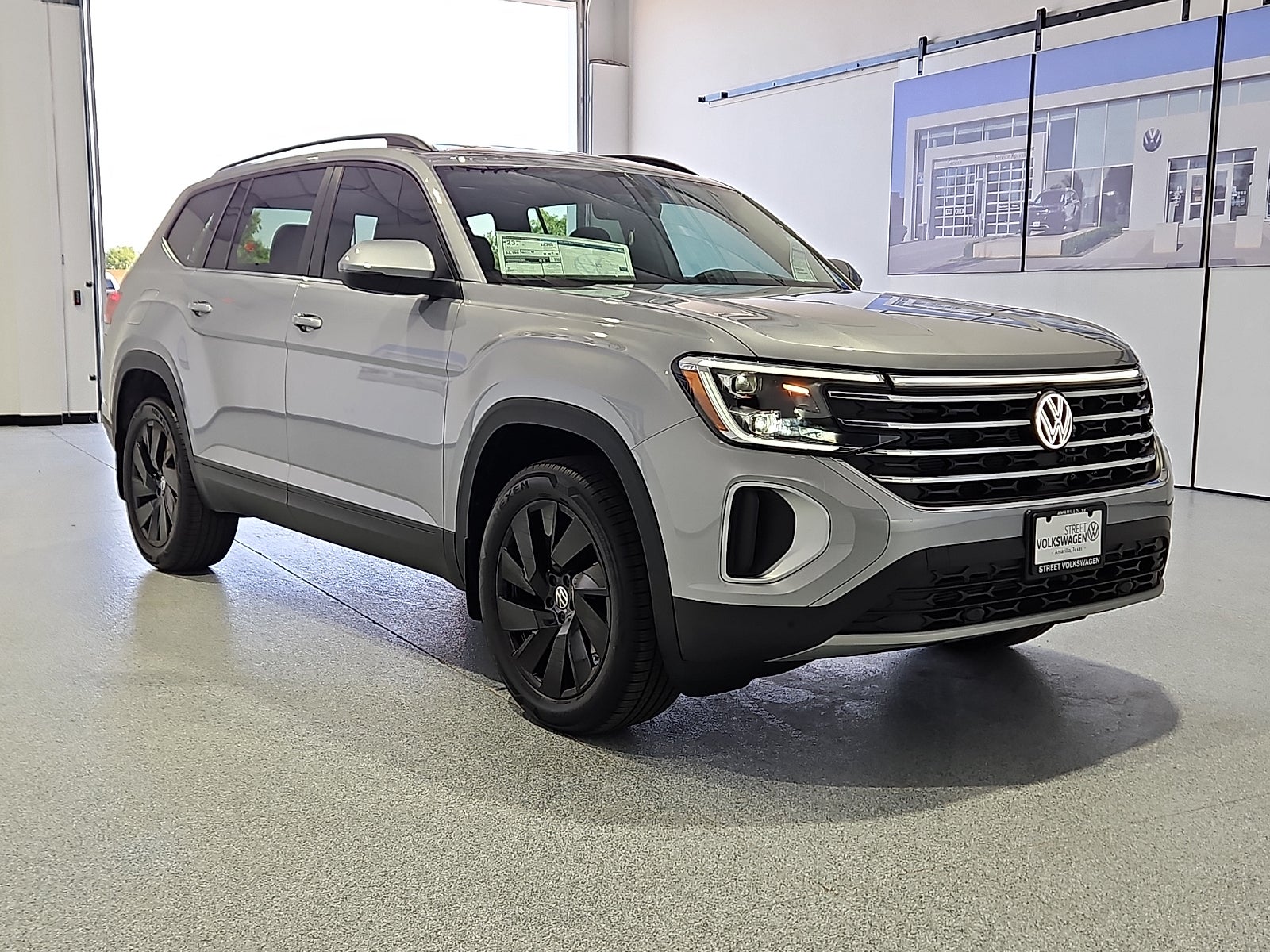 2026 Volkswagen Atlas 2.0T SE w/Technology