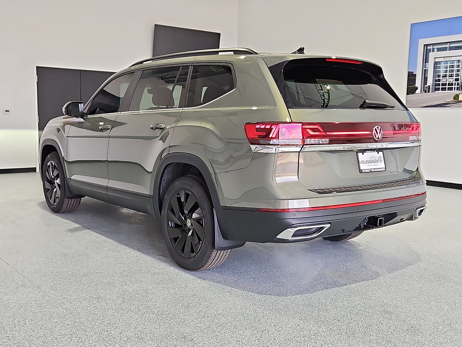2026 Volkswagen Atlas SE with Technology
