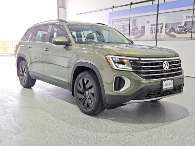 2026 Volkswagen Atlas SE with Technology