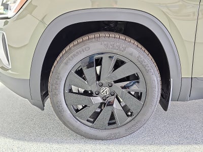 2026 Volkswagen Atlas SE with Technology