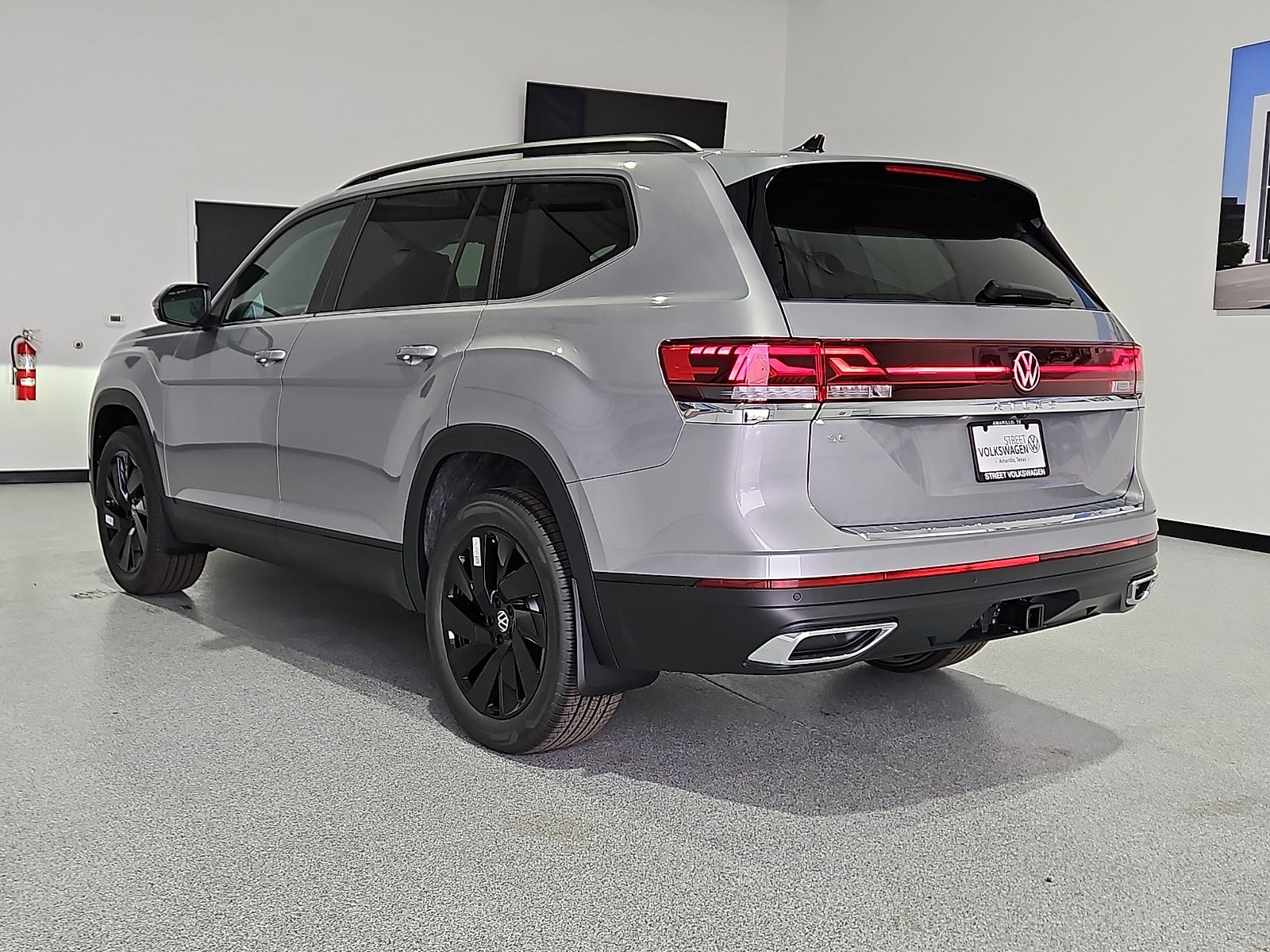 2026 Volkswagen Atlas SE with Technology