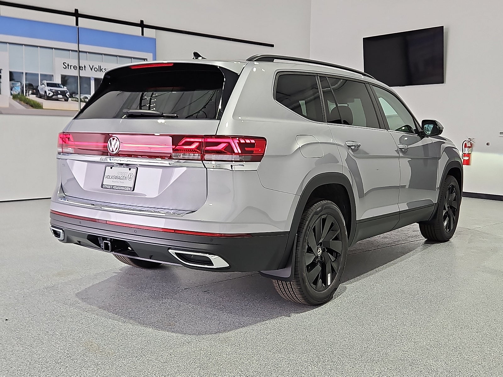 2026 Volkswagen Atlas SE with Technology
