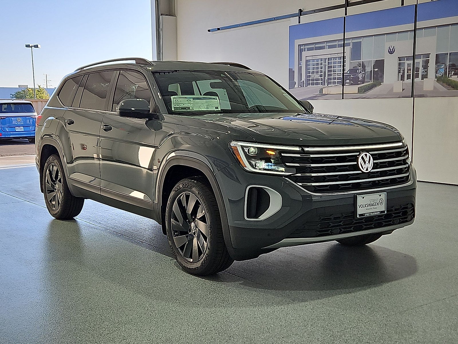 2026 Volkswagen Atlas SE with Technology