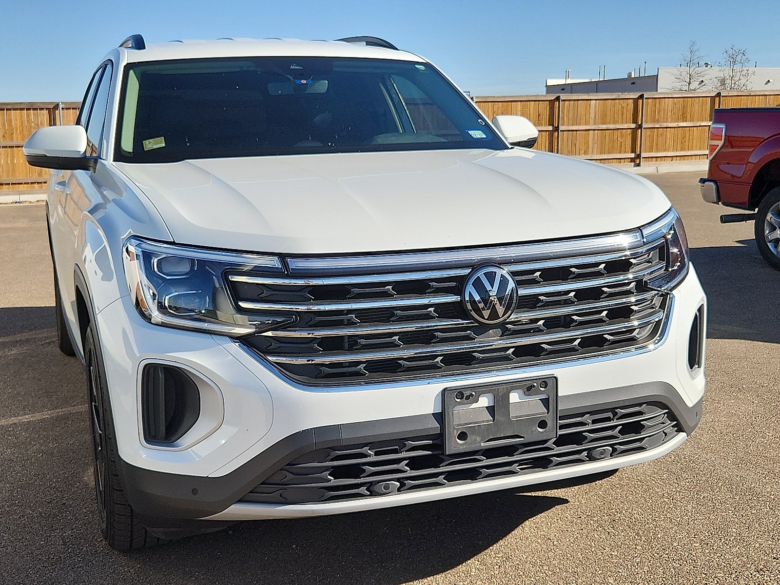 2024 Volkswagen Atlas 2.0T SE w/Technology