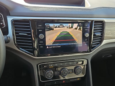 2022 Volkswagen Atlas 3.6L V6 SE w/Technology